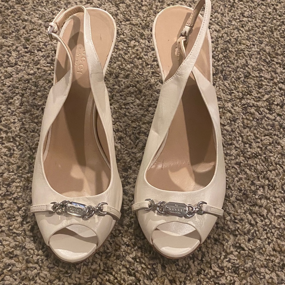 Gucci Women's Ivory Peep-Toe Slingback Heels